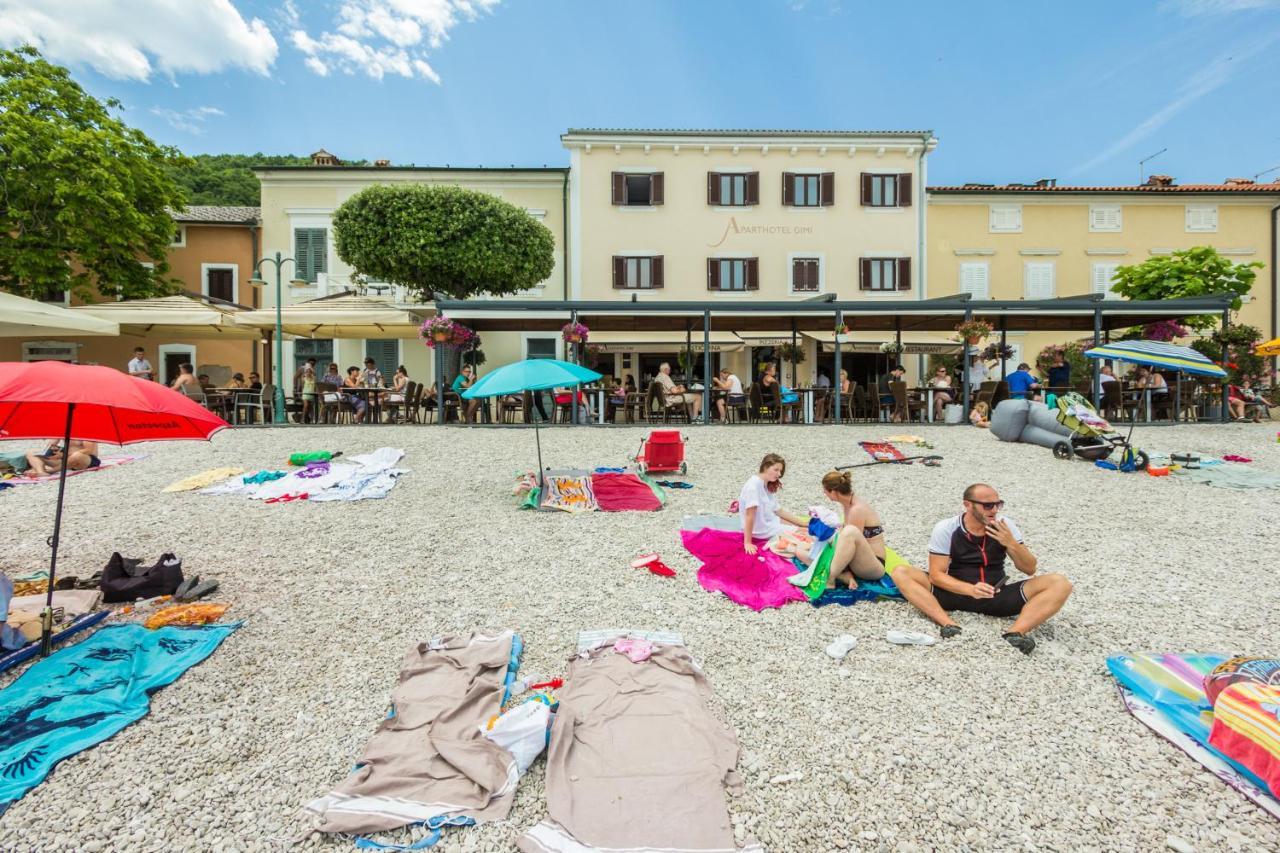 Aparthotel Gimi Moscenicka Draga Bagian luar foto